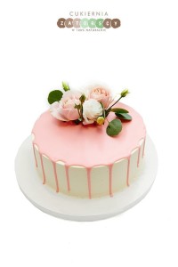  Tort Różowy  Drip Cake dla Kobiety z Kwiatami