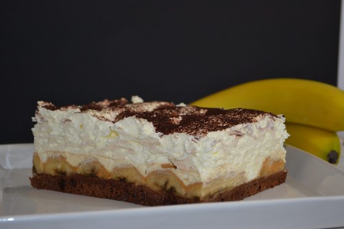 ciasto-bananowiec-z-karmelem-bita-smietana-cukiernia-zatorscy-krakow-naturalne-pyszne-ciasta-z-dostawa-do-domu.JPG