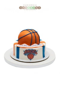 Tort z Piłką do Kosza