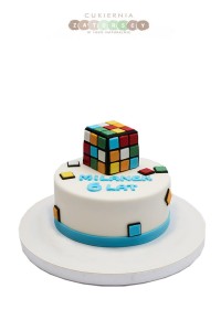 Tort Kostka Rubika