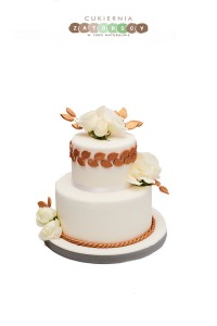 Tort Biało Złoty z Żywymi Kwiatami