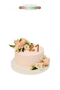  Tort z Żywymi Kwiatami