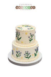 Tort z Kremowymi Kwiatami