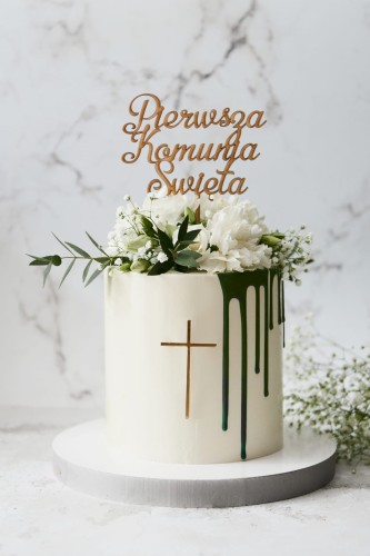 tort-komunijny-dla-chlopca-drip-cake-z-zywymi-kwiatami-topper-krakow-cukiernia-online-zatorscy-z-dostawa.jpg