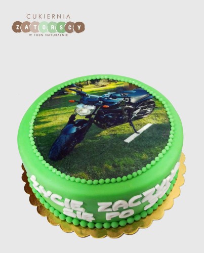 tort-z-motorem-scigacz-z-oplatkiem-dla-dzieci-cukiernia-krakow-zatorscy-zamowienia-online-naturalne-tradycyjne-wypieki-smak-wisniowka-dostawa-do-domu-musowe-beza-pavlova.jpg