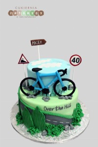 Tort okolicznościowy z Rowerem