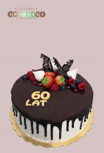  Tort Drip cake  z owocami 